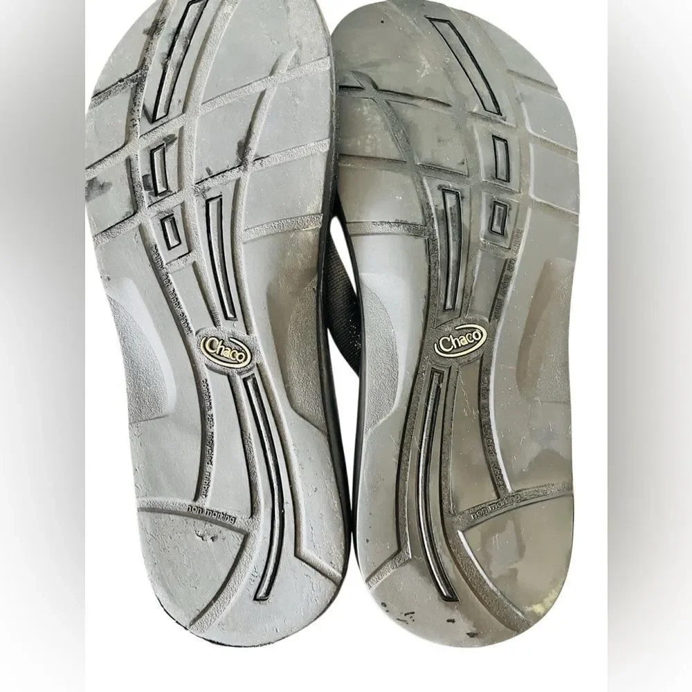 CHACO MEN'S CLASSIC FLIP SANDALS - BLACK estimate size 12-12.5